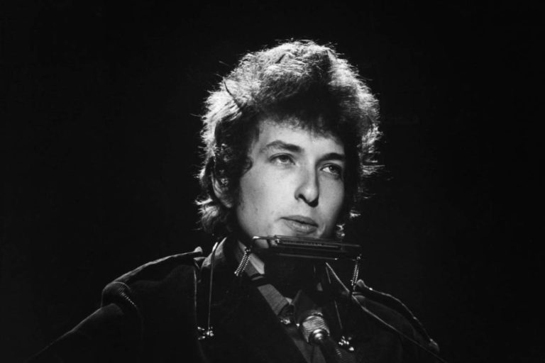 bob-dylan-attore-biografia-e-filmografia-ecodelcinema