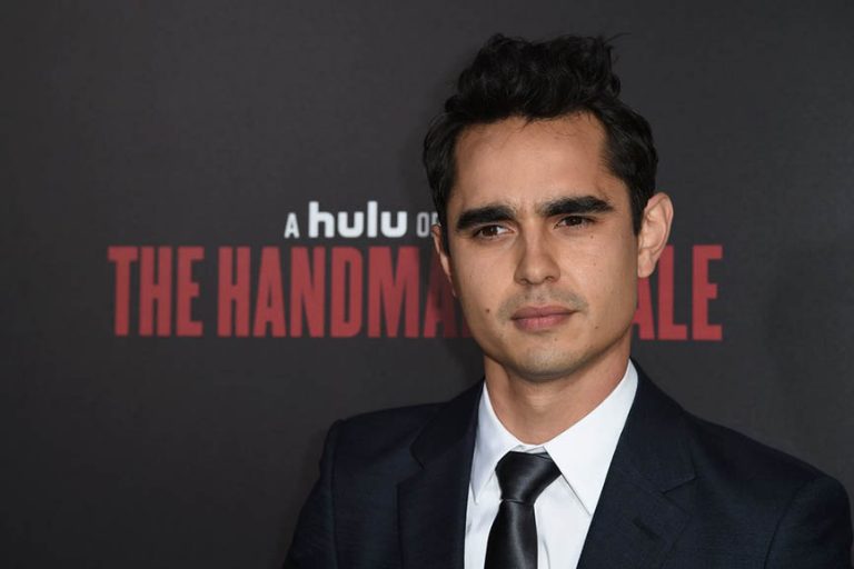 Next photo of Max Minghella