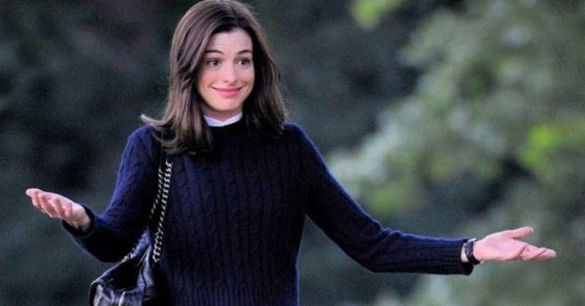 Anne Hathaway will star in a new dinosaur movie set in the 80s