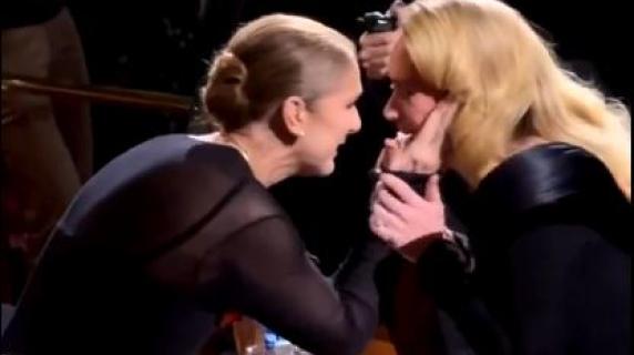 Abbraccio di emozioni: Adele e Celine Dion protagoniste di un indimenticabile concerto a Las Vegas