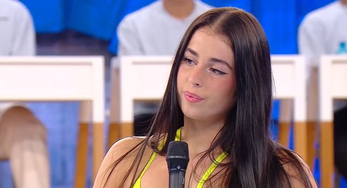 Amici 24: nuove sfide e tensioni nella scuola di danza e canto di Maria De Filippi