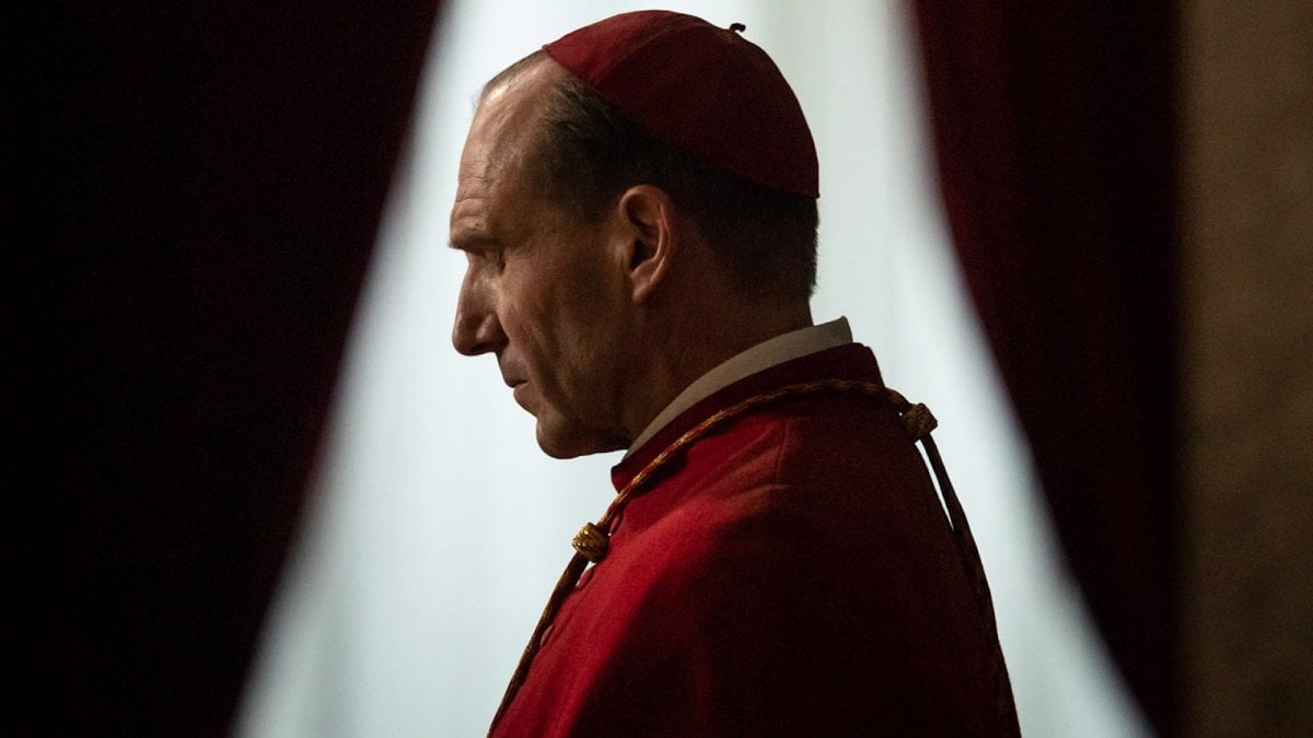 Il mistero del conclave: il nuovo film di Edward Berger esplora il potere e l’animo umano