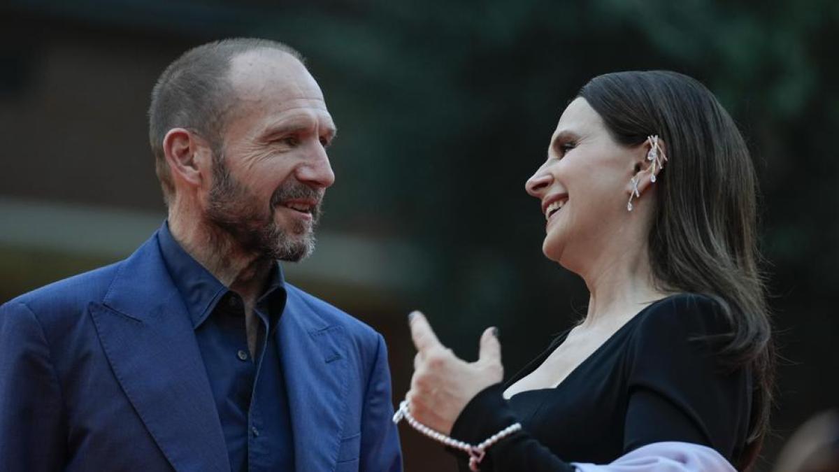 Ralph Fiennes e Juliette Binoche tornano insieme sul grande schermo in “The Return”