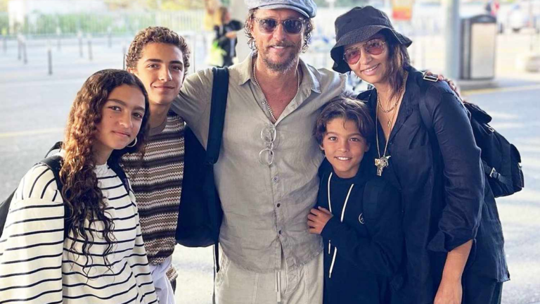 Camila Alves compie gli anni: il gesto romantico di Matthew McConaughey e la loro storia d'amore