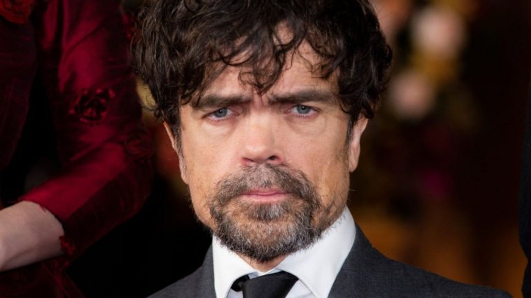 Peter Dinklage si unisce al cast di Dexter Resurrection per il ritorno della serie