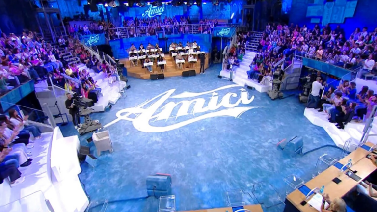 Amici 24: novità in giuria e fase finale con Maria De Filippi e Lorella Cuccarini