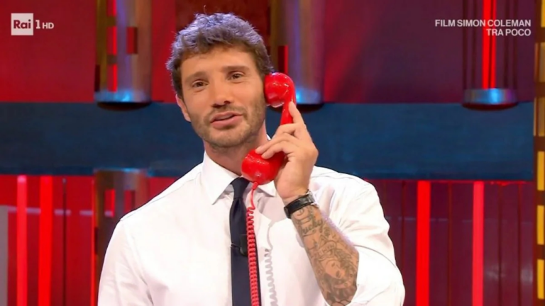 Stefano De Martino alla guida di Affari Tuoi: la Rai lo sfida contro Maria De Filippi