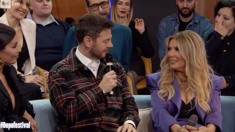 A Sanremo 2025 Selvaggia Lucarelli punta il dito contro Fedez