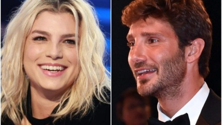 Emma Marrone in teatro per seguire Stefano De Martino con una dedica tenera e sincera