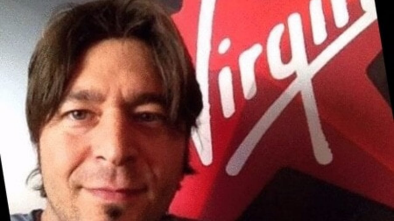 Il suicidio di Alex Benedetti, direttore di Virgin Radio, a seguito dei lavori a casa che si sono trasformati in truffa