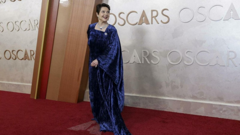 Oscar 2025: Isabella Rossellini omaggia David Lynch con eleganza e ricordi di famiglia