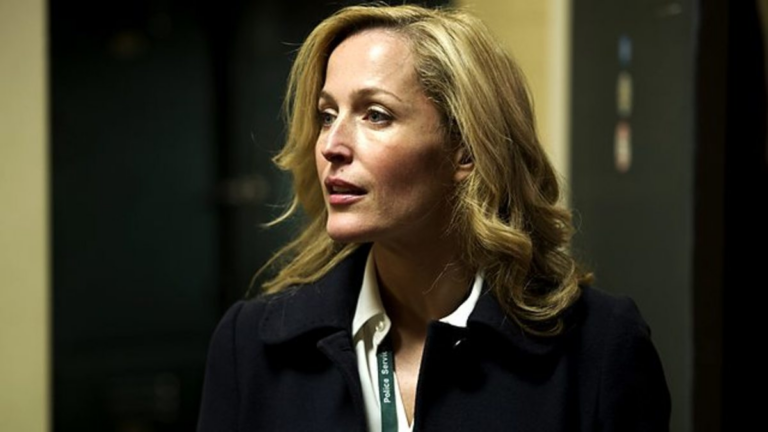 Gillian Anderson racconta il potere trasformativo di Stella Gibson in The Fall