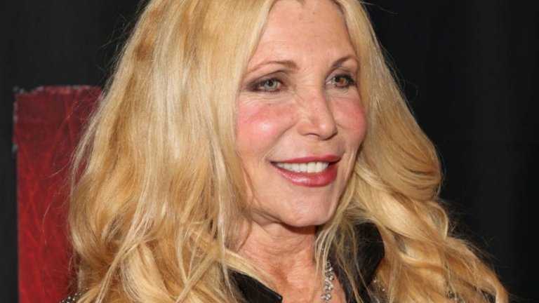 Pamela Bach trovata morta a Los Angeles: ipotizzato suicidio, addio ex moglie di David Hasselhoff