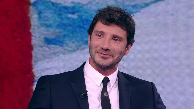 Stefano De Martino racconta il percorso tra esperienza, volo e retroscena per Sanremo