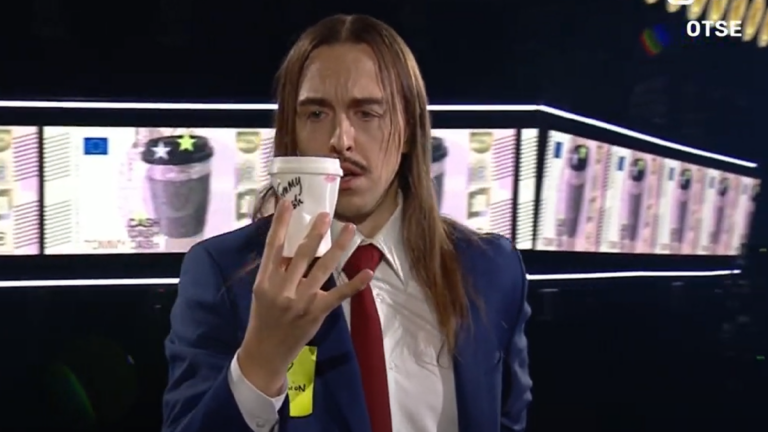 Tommy Cash spiega espresso macchiato e risponde alle critiche in vista dell'eurovision song contest