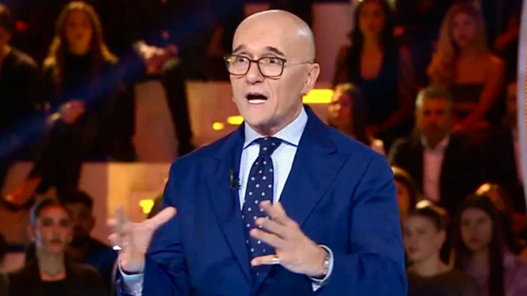 Grande Fratello, Codacons mette in luce anomalie del televoto mentre il reality divide le opinioni