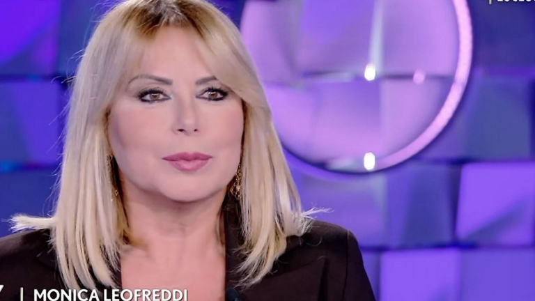 Monica Leofreddi tra spettacolo e famiglia: il coraggio di una rinascita autentica