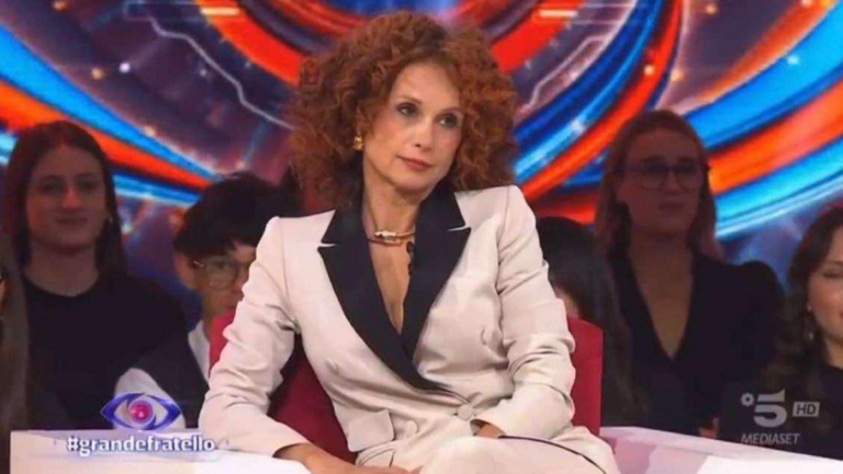 Grande fratello: Beatrice Luzzi rigetta le critiche di Grazia Sambruna definendole calunnia