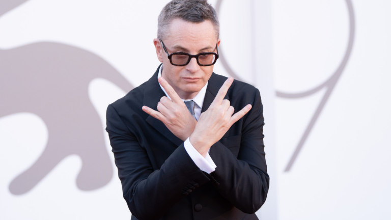 Nicolas Winding Refn conclude le riprese in Corea per il nuovo film in anteprima a Cannes 2025